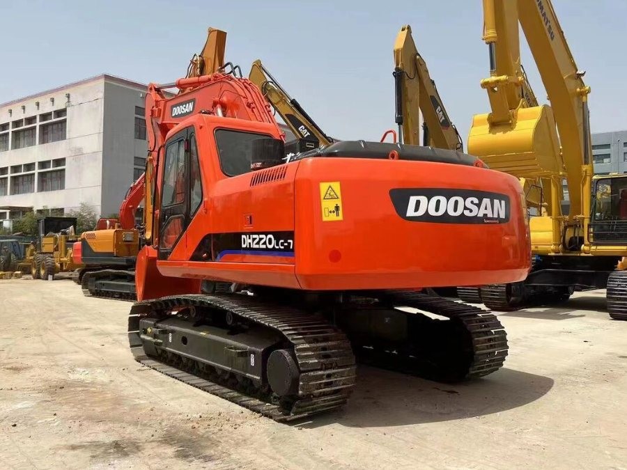 Korea Digunakan Doosan Excavator untuk dijual Second Hand DX220LC Jindongyu Mesin
