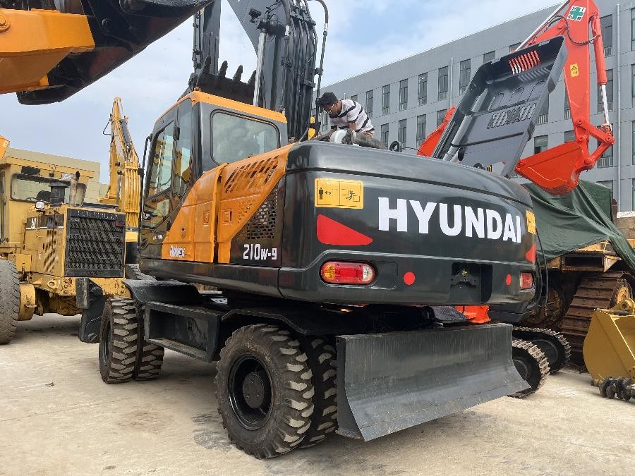 Korea Digunakan Hyundai Excavator untuk dijual Second Hand R210w-9 21 Ton Jindongyu Mesin