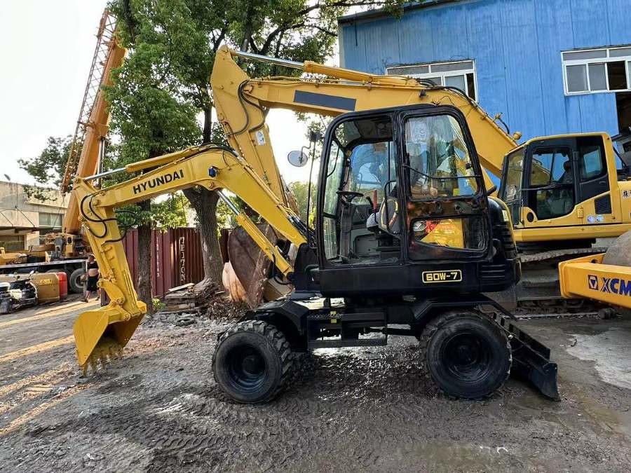 Korea Digunakan Hyundai Excavator untuk dijual bekas R60w-7 6 Ton Jindongyu Mesin
