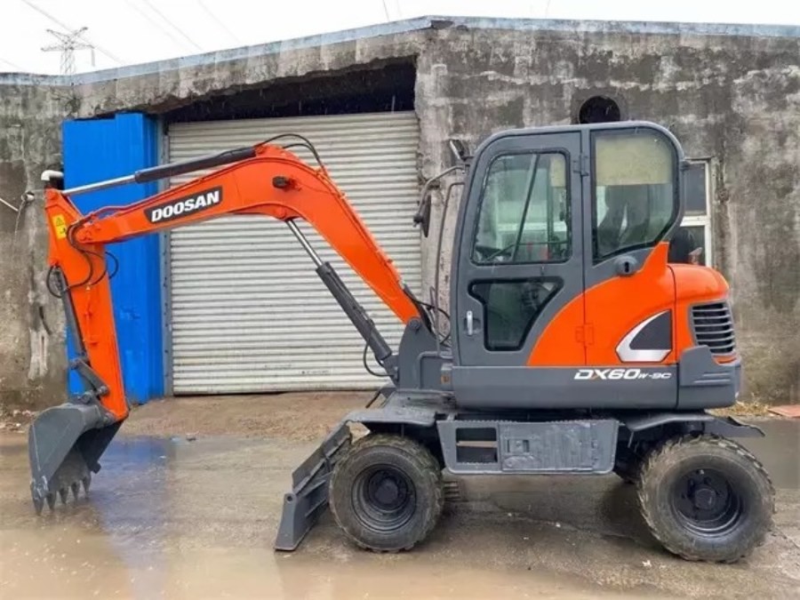 Korea Digunakan Doosan Excavator untuk dijual Second Hand DX60W-9C Jindongyu Mesin