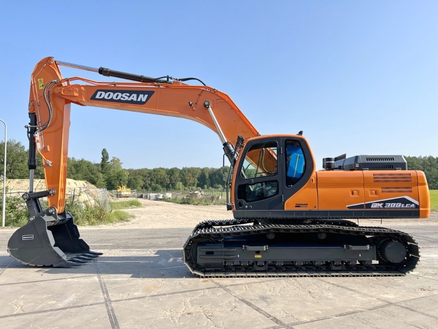 Korea Digunakan Doosan Excavator untuk dijual Second Hand DX300LC Jindongyu Mesin