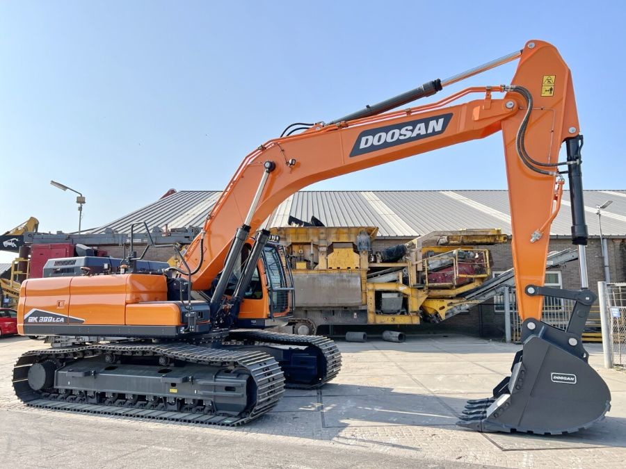Korea Digunakan Doosan Excavator untuk dijual Second Hand DX300LC Jindongyu Mesin