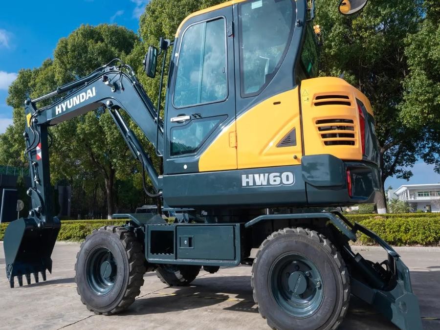 Brand New Korea Hyundai Excavator HW60 6 Ton Roda Jindongyu Mesin