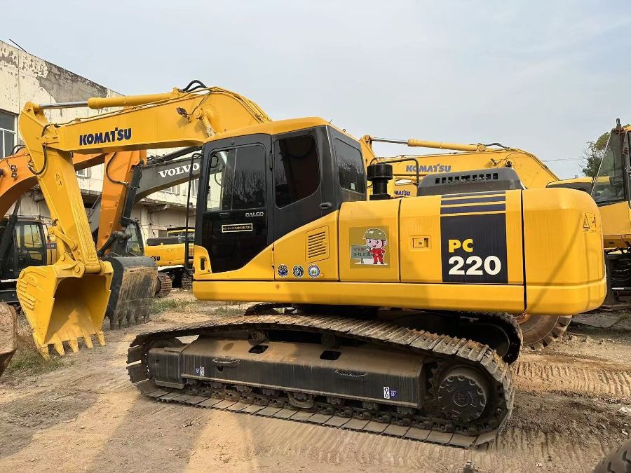 Jepang Digunakan Komatsu Excavator untuk dijual PC220-7 Jindongyu Machinery